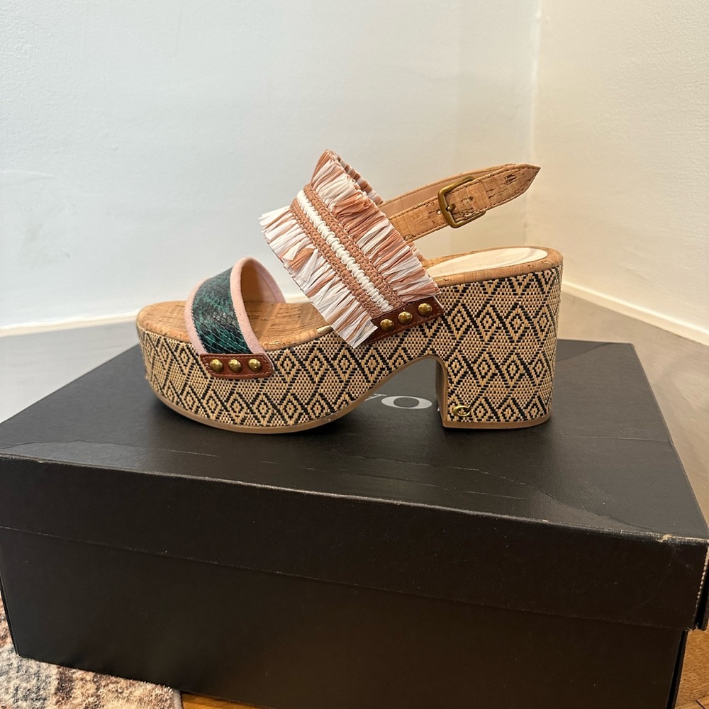 NWT COACH Nita Raffia Sandal 7.5